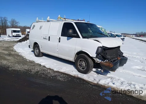 2007 GMC Savana Work Van z USA, uszkodzony, nr VIN 1GTFH15TX71171127